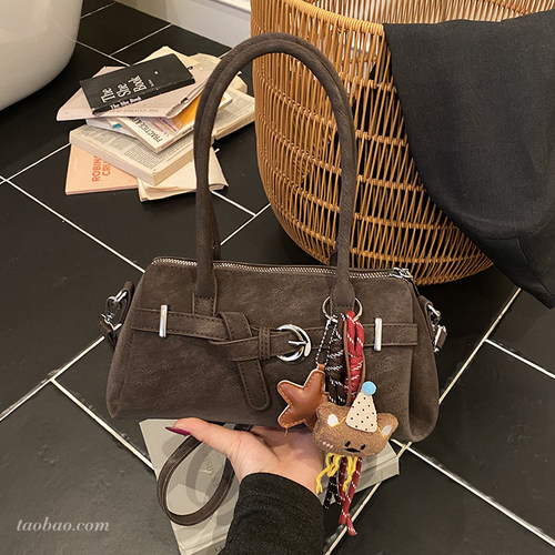 2025秋冬新款小众高级感枕头包