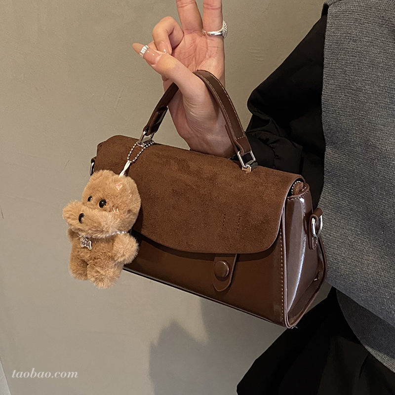 2025冬季新款潮流时尚百搭包