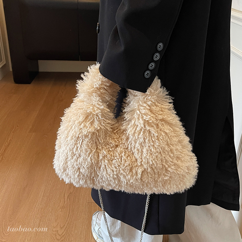 2025冬季新款毛绒潮流托特包