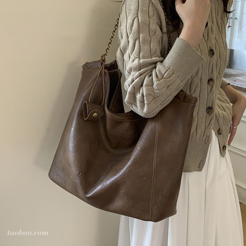 2025新款大容量时尚复古托特包