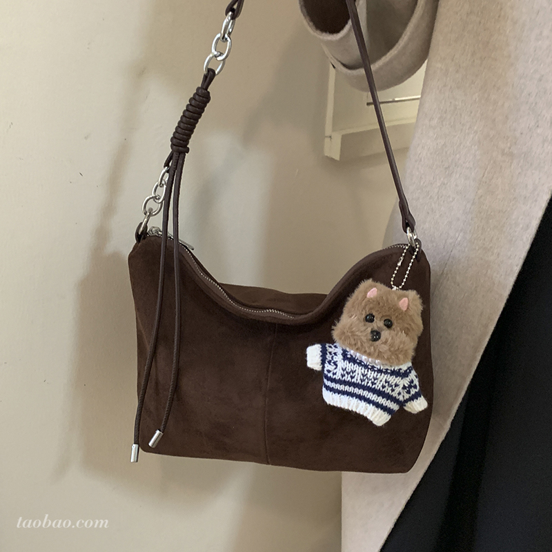 2025新款小众设计时尚复古斜挎包