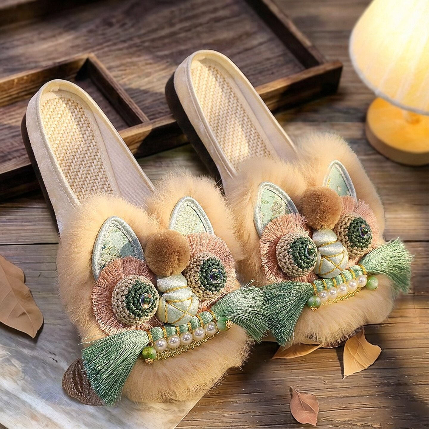 春秋季手工民族风透气虎头鞋古风老北京布鞋软底汉服绣花包头拖鞋