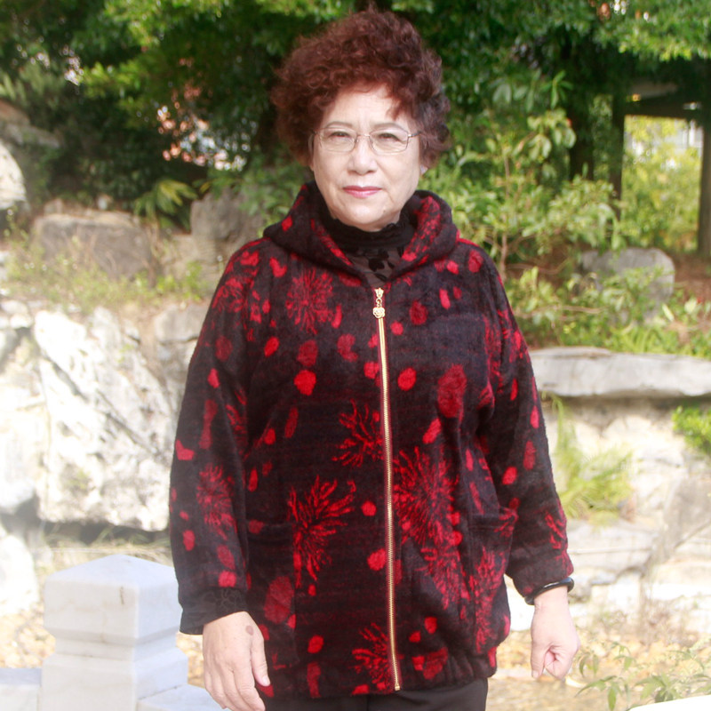 水貂绒外套大码胖妈妈装连帽减龄