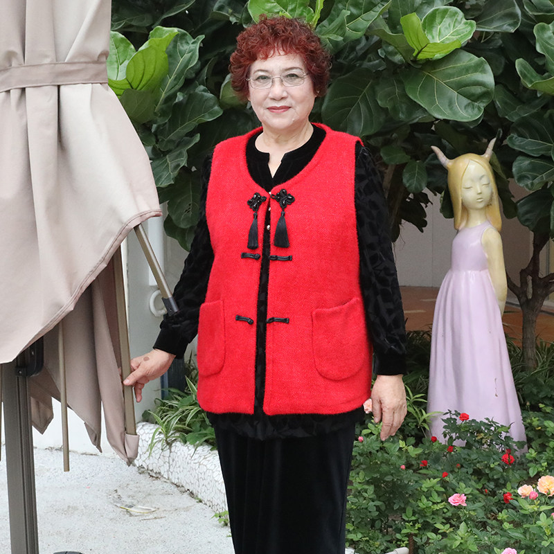 新中式盘扣马甲女中老年妈妈装春秋国风背心坎肩