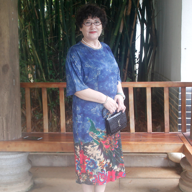 夏季冰丝过膝时尚大码半袖连衣裙