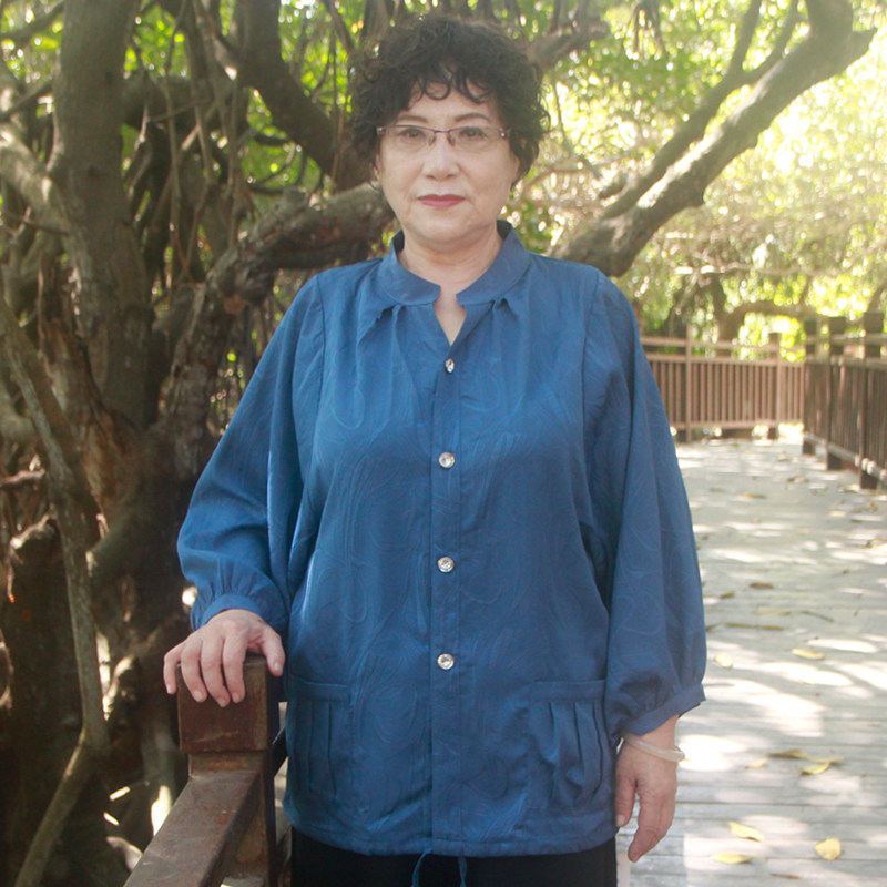 外套中老年女装加肥大码妈妈上衣