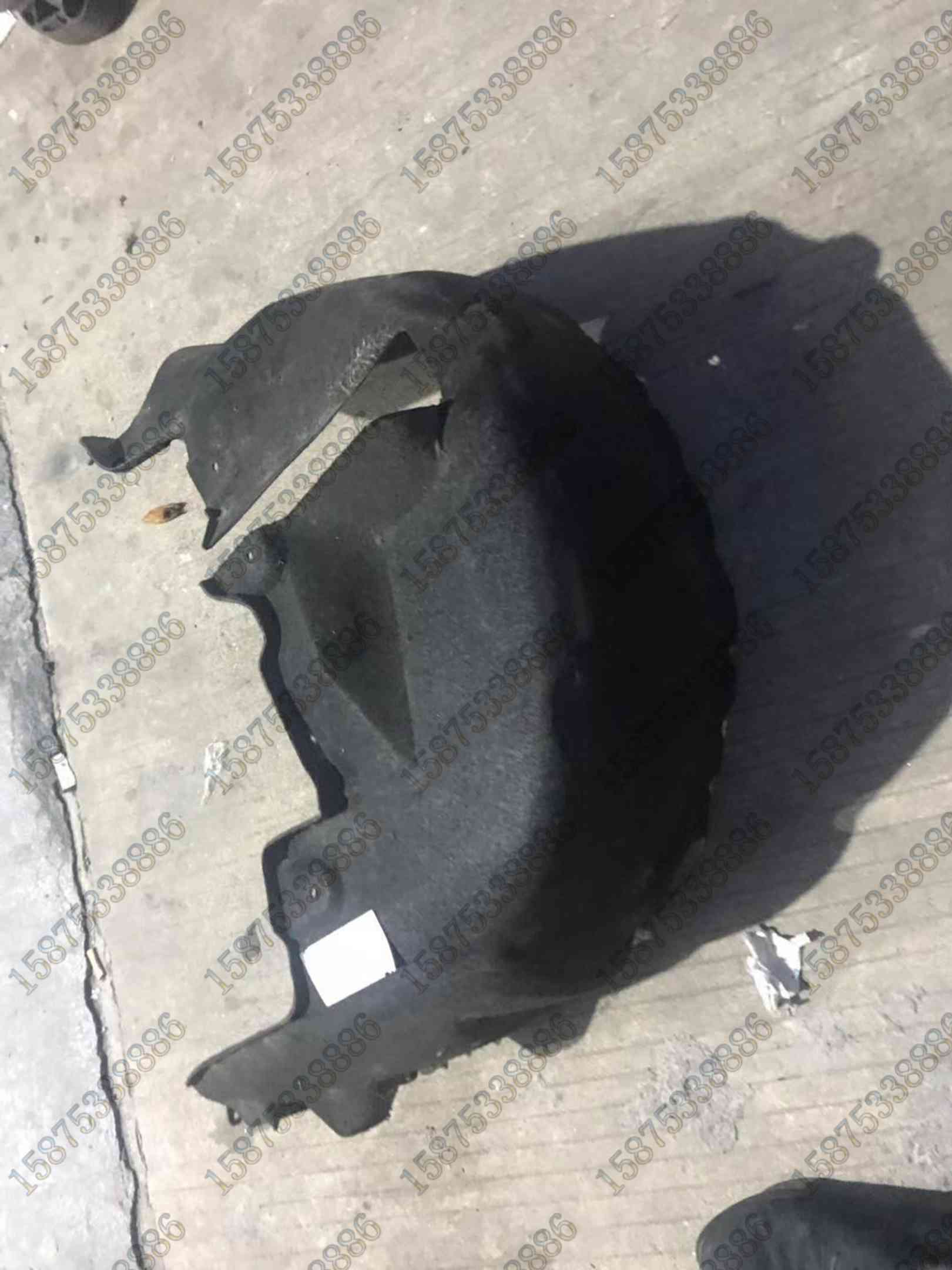 奔驰172 SLK300 SLK350 SLK200 SLK250 SLK260叶子板内衬拆车件