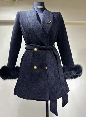 Luo高级感小香风轻奢可拆卸狐狸毛雪尼尔羽绒内袋中长款系带外套