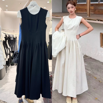 十三行Duo白色法式背心连衣裙女2026高级设计无袖掐腰多褶A字长裙
