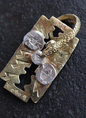 蛇刀片吊坠高山隆18K金铁头的店