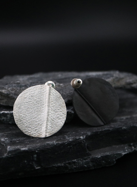 铁头的店  DETAJ 黑色/白色 折痕大圆盘银饼耳钉女耳环 纯银复古