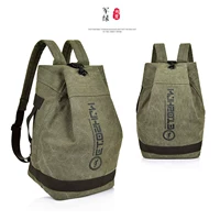 Армейский зеленый пятна