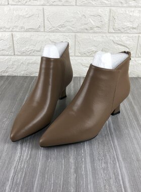 真皮牛皮女靴中跟尖头短靴裸靴