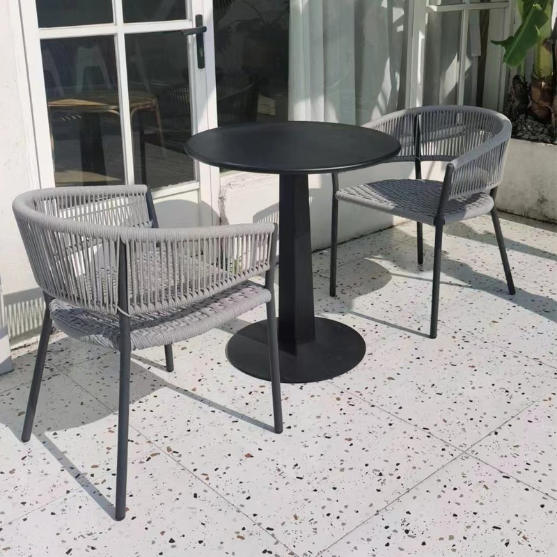 户外桌椅庭院室外露天花园休闲阳台防水防晒别墅岩板餐桌网红藤椅