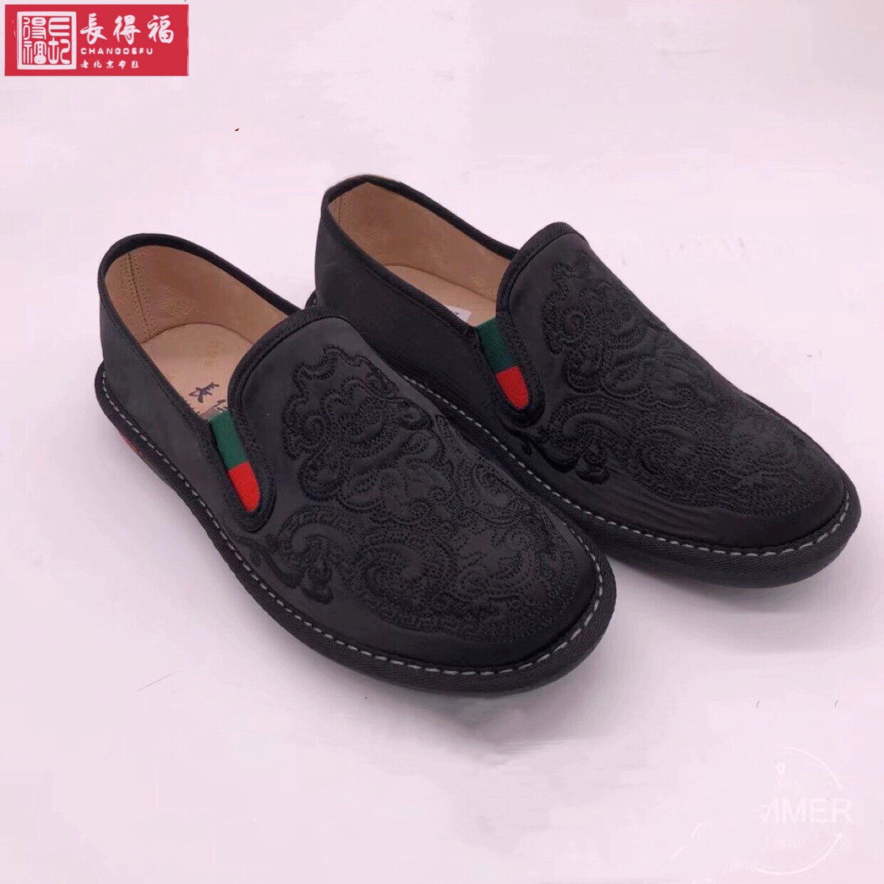 正宗老北京布男款新品黑色刺绣民族风时尚潮流爸爸豆豆鞋子轻软