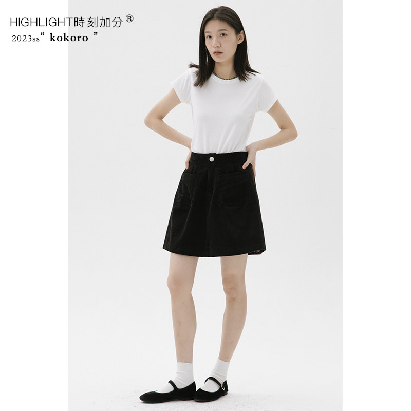 显瘦双口袋简约翘臀原创设计短裙
