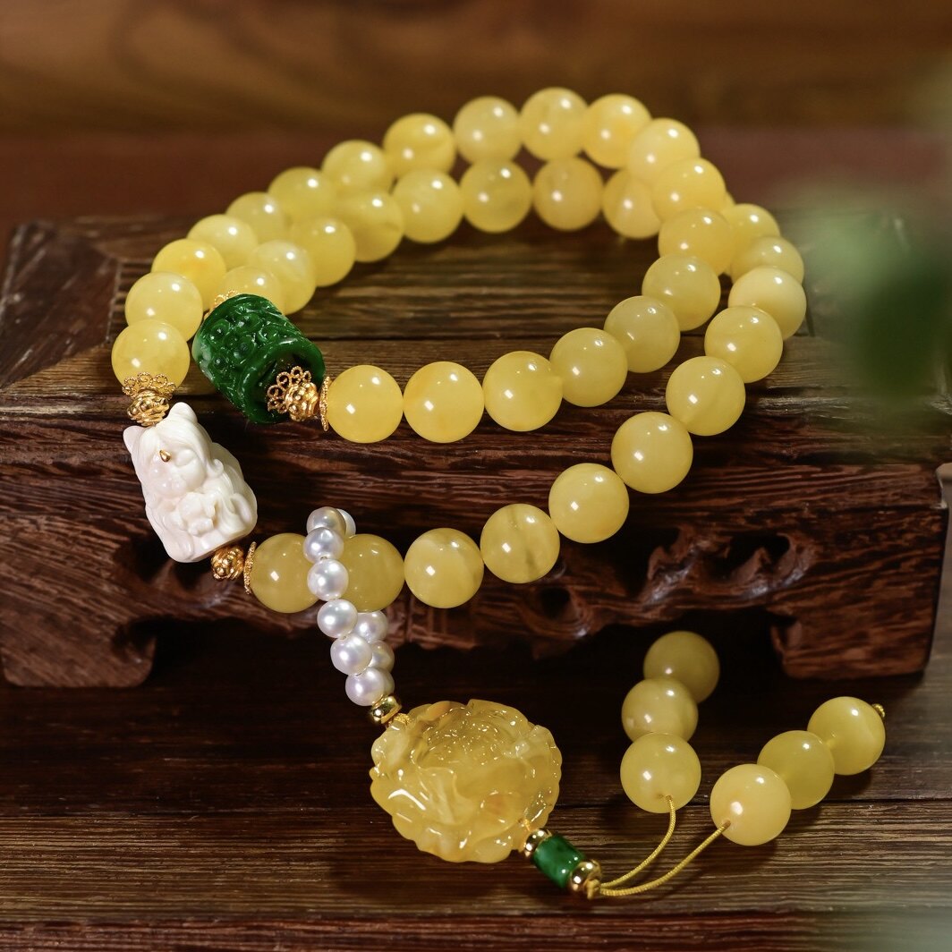 天然原矿蜜蜡双圈手链女猛犸牙辣绿雕花干青翡翠路路通牡丹花吊坠