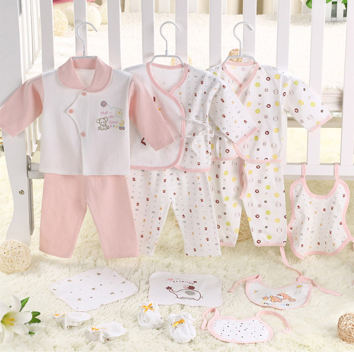 Coffret cadeau pour bébé - Vêtements + Accessoires - Ref 1957229 Image 4