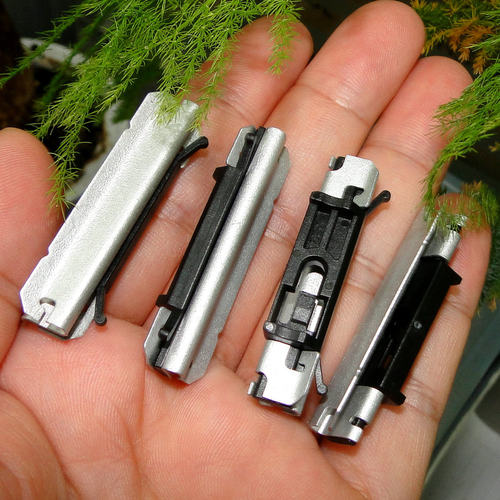 宝马3系5系X5X6前挡玻璃压条卡扣