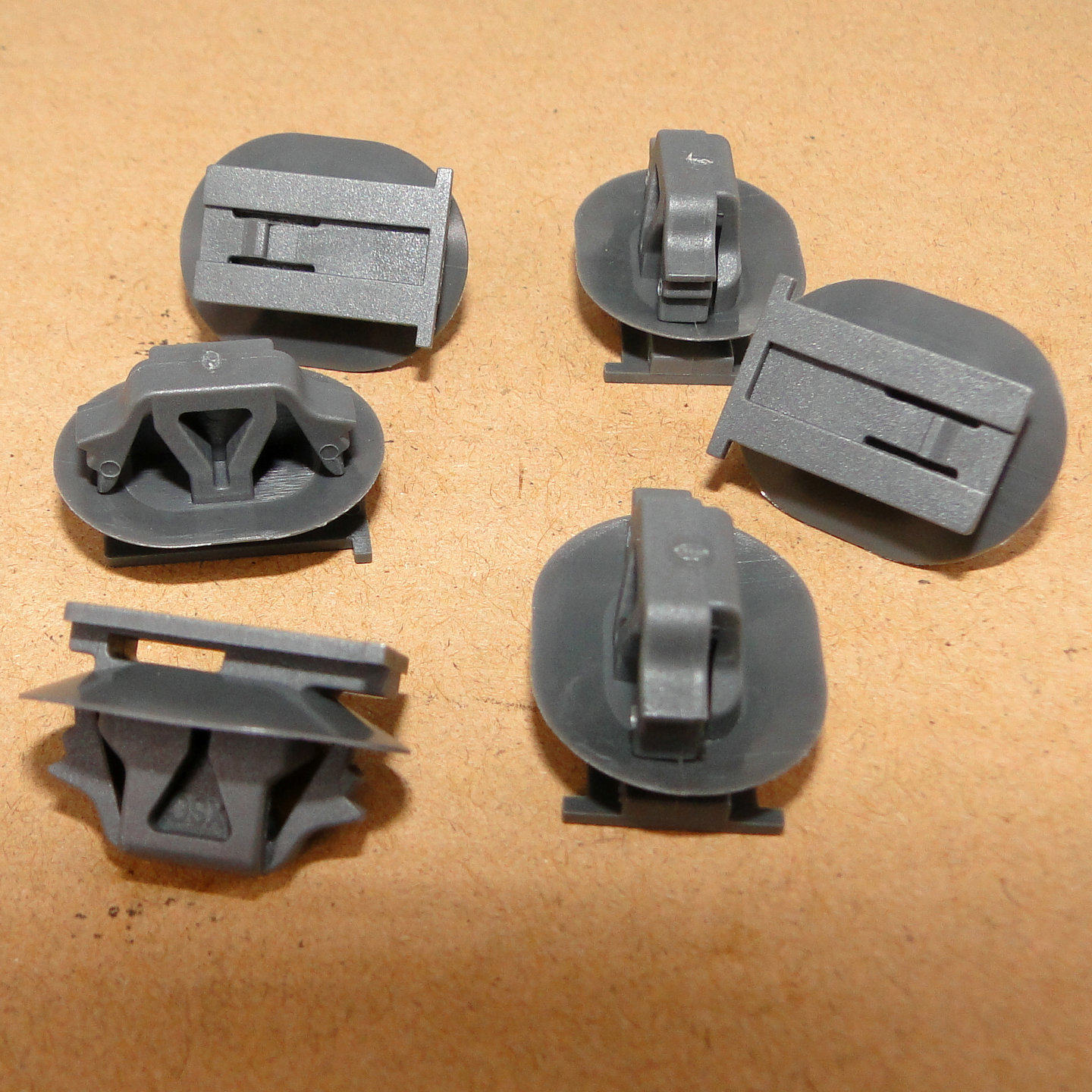 本田奥德赛飞度思域雅阁CRV锋范发动机舱座椅行李箱接插线束卡扣