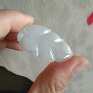 缅甸天然A货翡翠冰种叶子翡翠玉叶吊坠挂件带证书坤圣珠宝