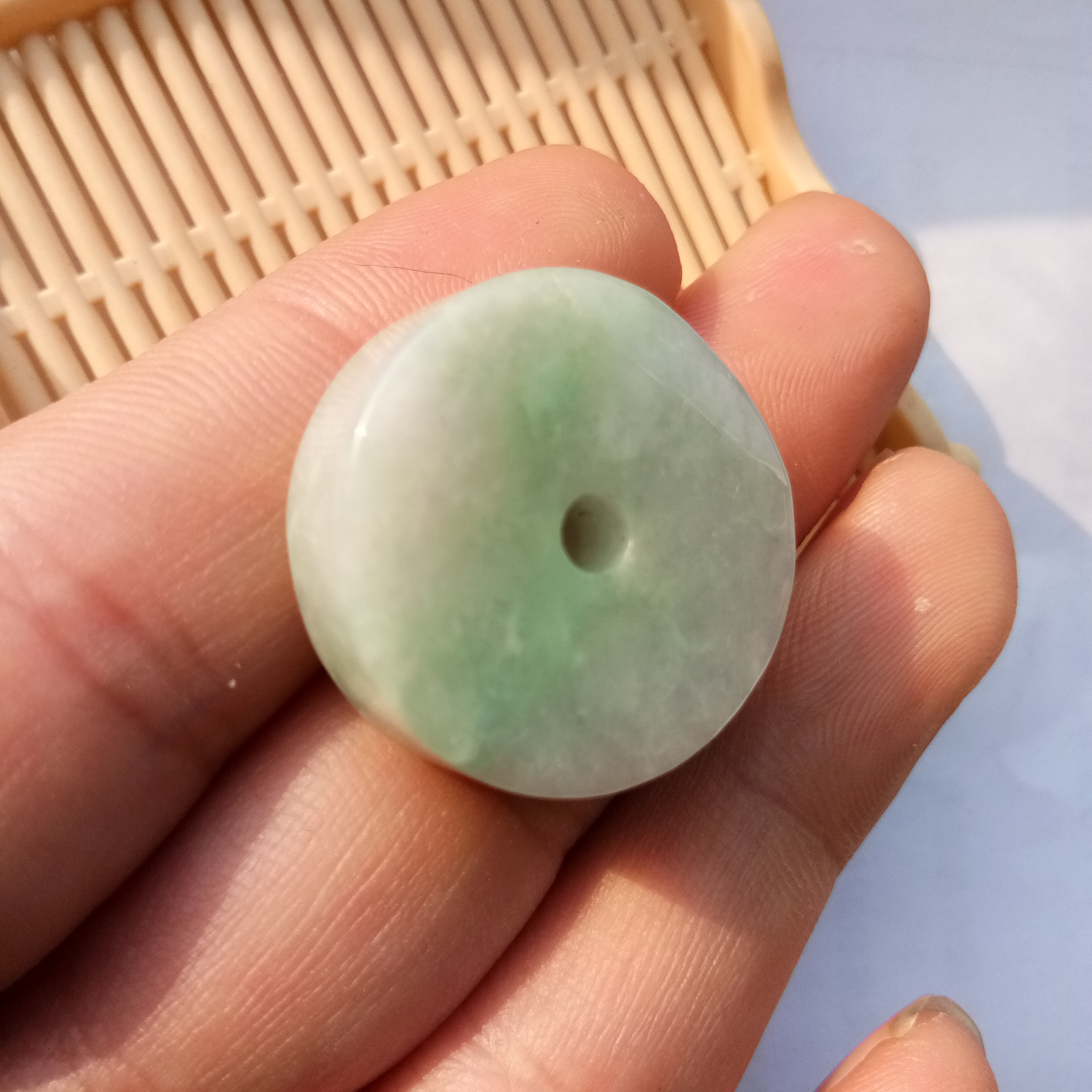 a货冰种飘绿怀古平安扣玉石吊坠