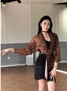 ZS拉丁舞摩登舞成人女长袖深V领外搭舞蹈服 教课表演练习上衣Y393