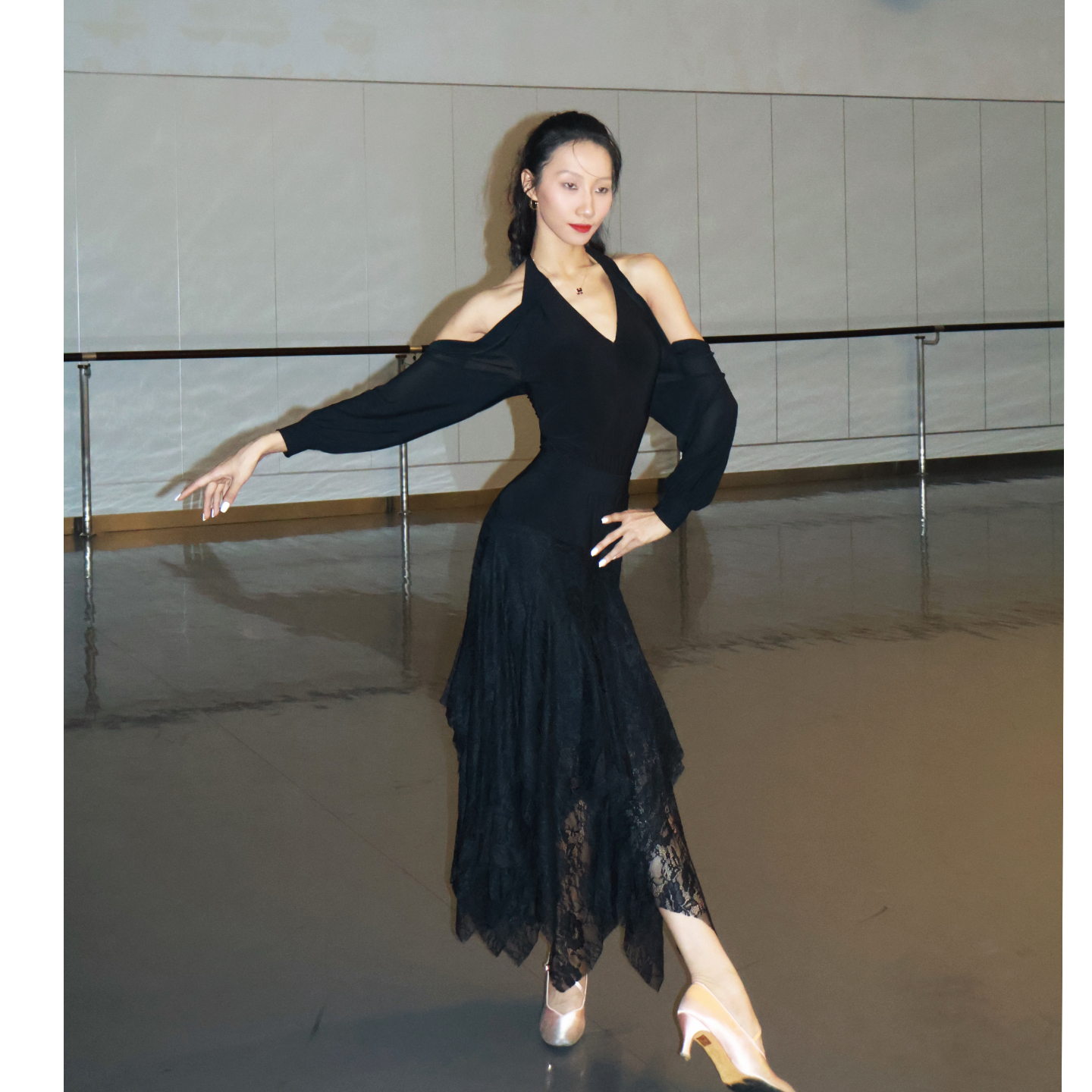 ZS摩登舞服半身成人女国标舞艺考裙舞蹈练习性感开叉蕾丝长裙 M51