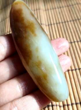 天然新疆和田玉山料原石把件糖白玉把件红糖白肉把件原石54克