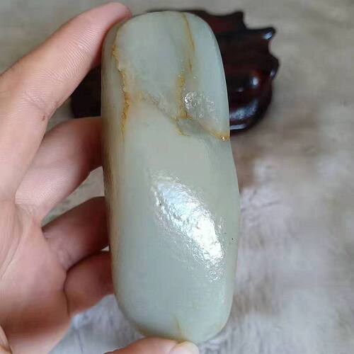 165和田玉青白玉籽料原石