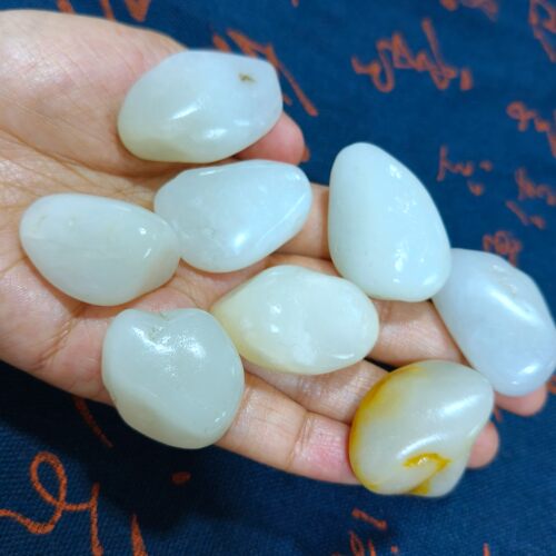 128g新疆和田玉白玉籽料手串 羊脂玉无修天然独籽一级白油润手链