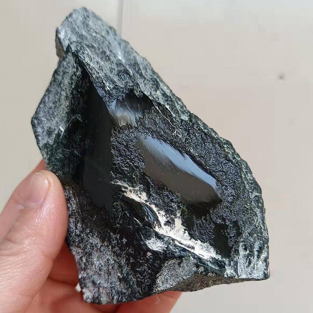 193克 和田玉塔青 一细料黑青黑羊脂 油润细腻高密度 黑青牌子料