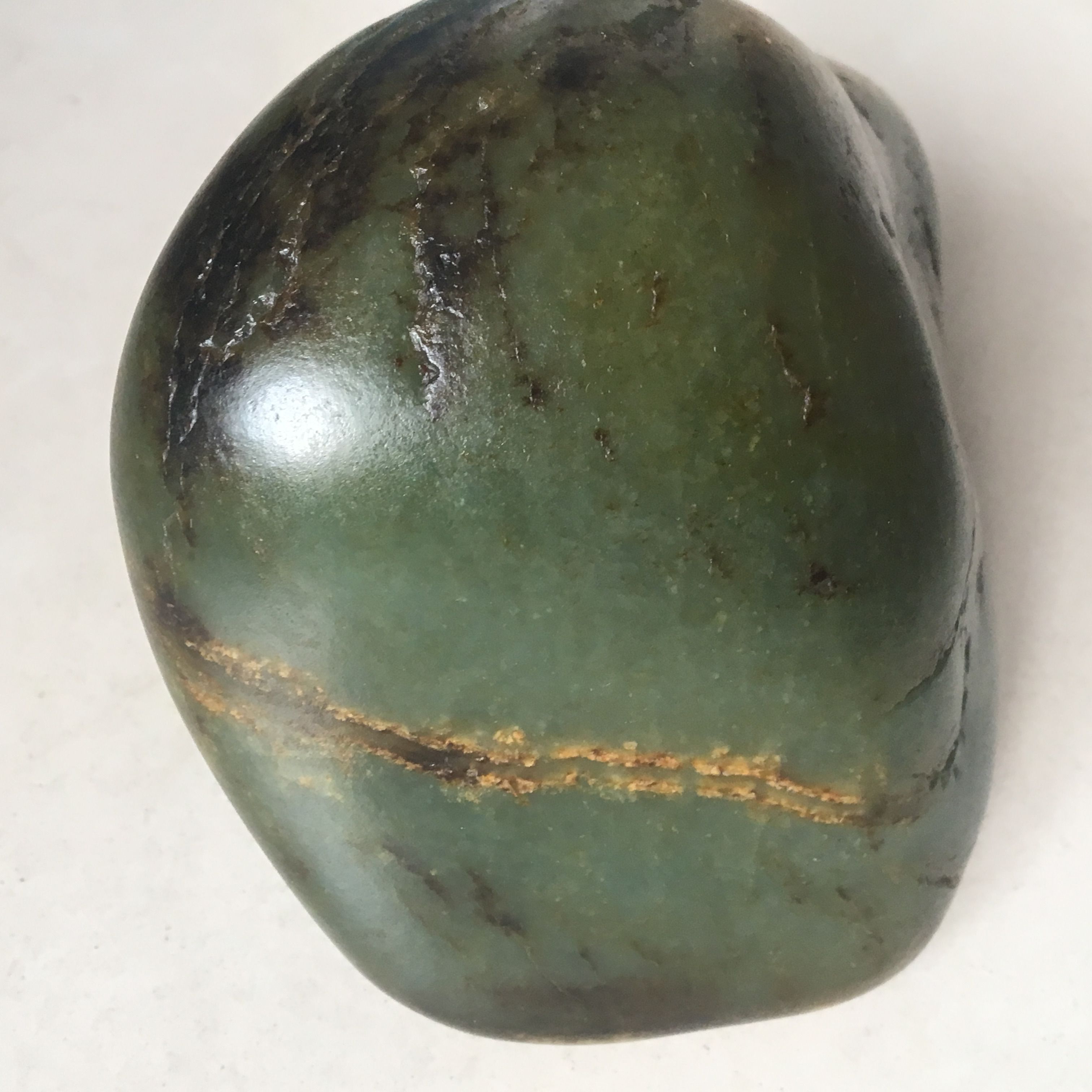 1519g青玉籽料原石 和田青玉籽大块真皮老熟细腻青玉籽 独籽摆件