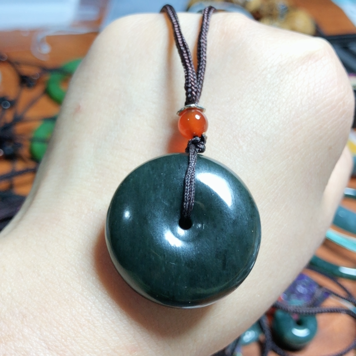 A281 天然和田玉吊坠平安扣29mm