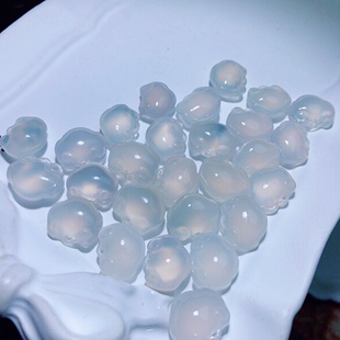 AA0885 12mm平安锁祥云配饰 天然玛瑙玉髓如意吊坠冰种香槟金14