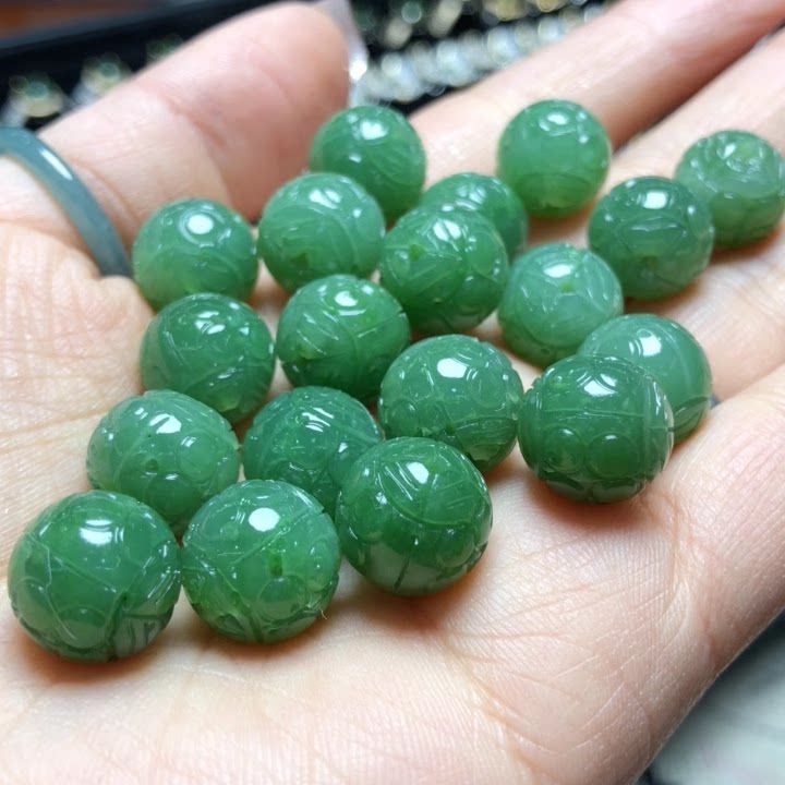 天然和田玉碧玉回纹珠约12mm图片