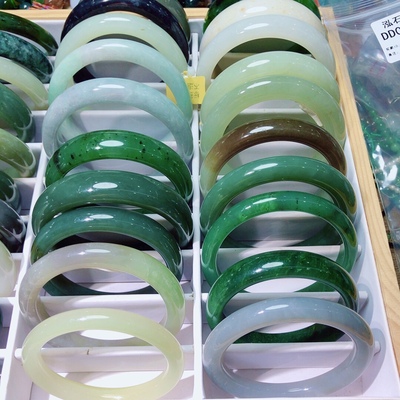 DD0392 天然和田玉手镯碧玉糖料红糖藕粉烟紫翡翠春彩正装玉镯