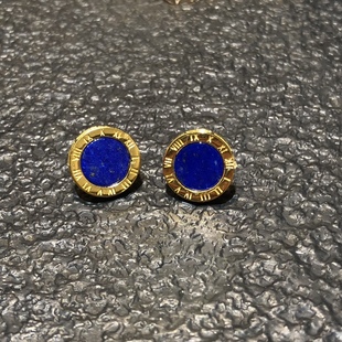 P265 蓝色耳钉女小巧精致耳环 天然青金石s925耳钉圆牌11mm字母款