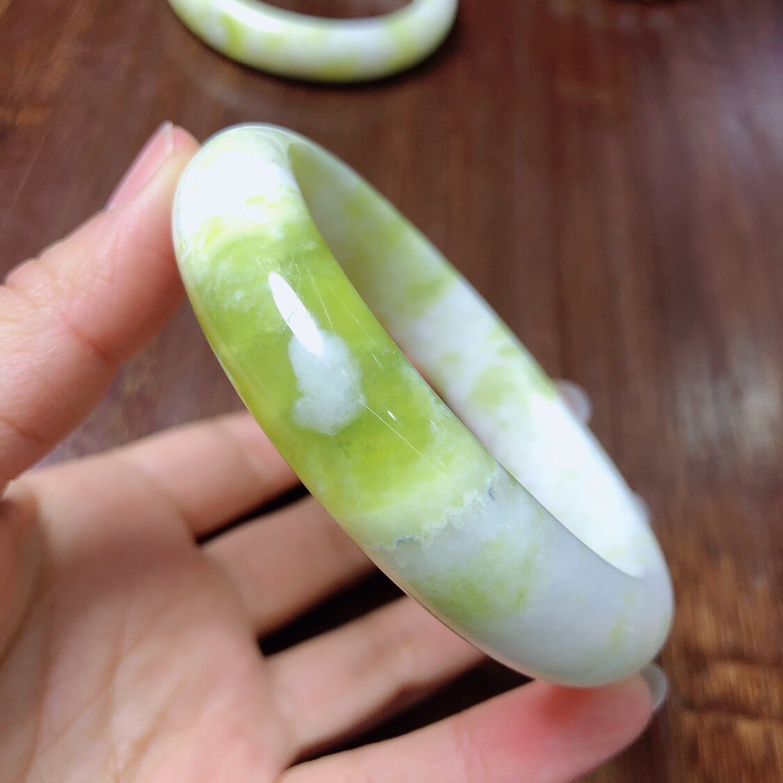 菜花玉宽版轮胎镯正装手镯