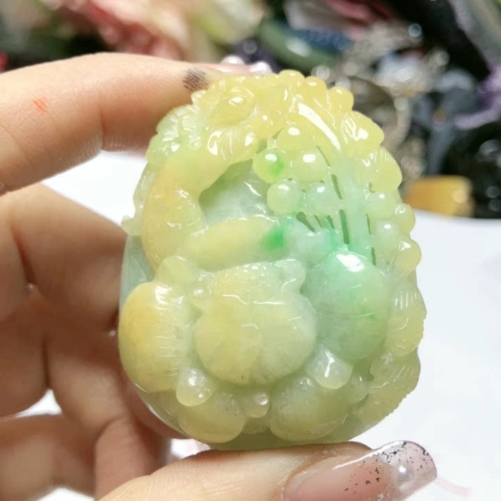 天然a货翡翠吊坠花开富贵黄加绿