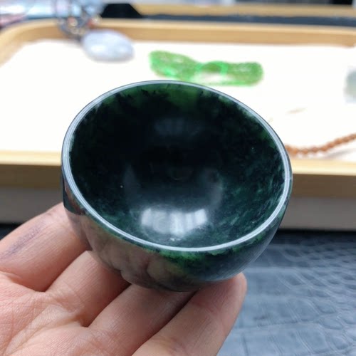 J704 天然药王石杯子茶杯一口杯蛇纹玉石水杯喝水家用5cm