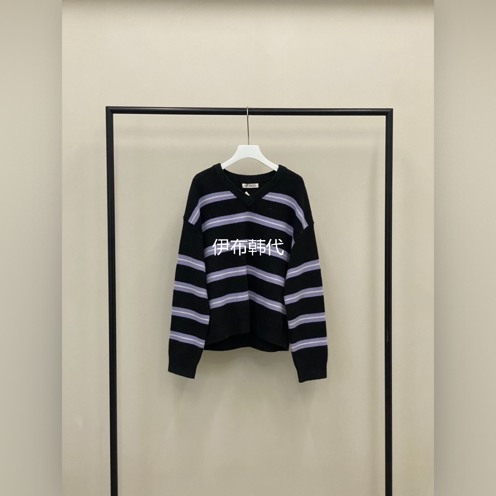MUCH MORE韩国东大门正品代购25冬款 V领休闲条纹套头针织衫毛衣