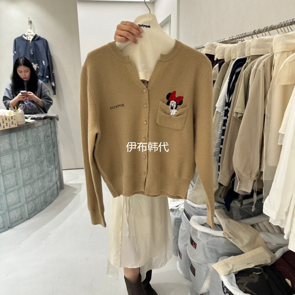 JUDYQUE韩国东大门正品代购26秋款 圆领卡通老鼠口袋针织开衫外套