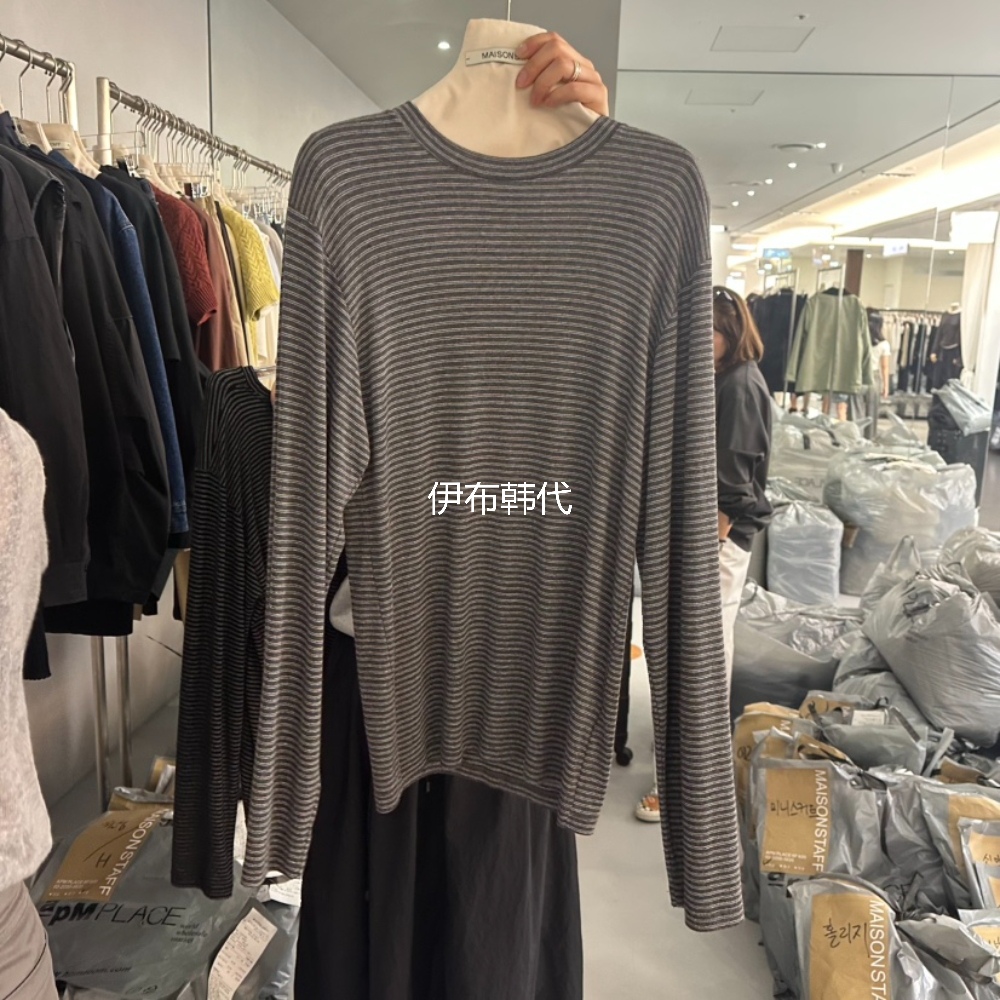 圆领细条纹休闲长袖打底T恤