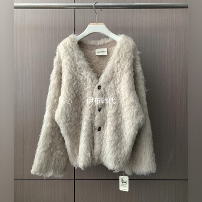 V领波浪卷卷羊毛针织开衫外套