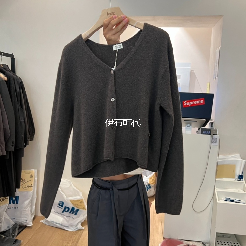 V领斜边纽扣宽松短款针织开衫