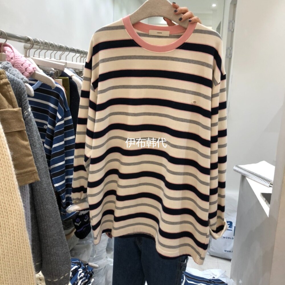 圆领休闲条纹标牌宽松长袖T恤