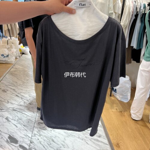 圆领休闲薄款做旧字母短袖T恤女