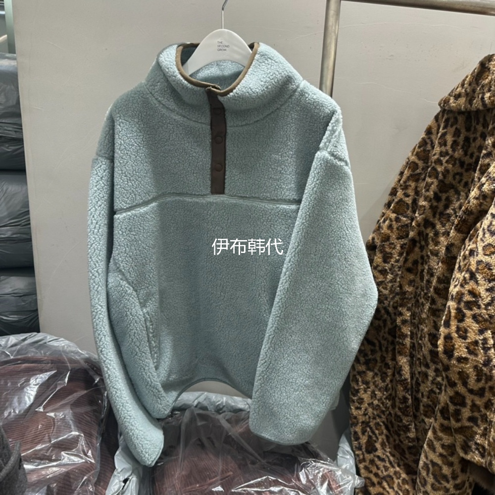 25冬立领纽扣仿羊羔毛绒卫衣