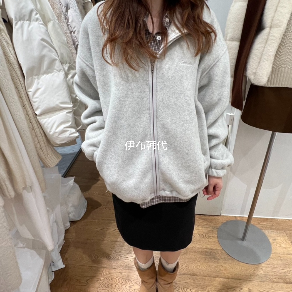 翻领纯色摇粒绒磨毛拉链外套